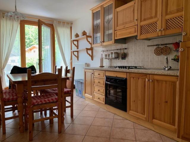 Chalet Arianna Apartment Molveno Exterior photo